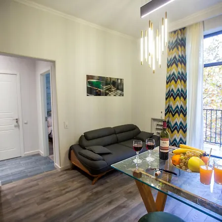 Lilu'S Apartment In Center Tbilisi Exterior photo